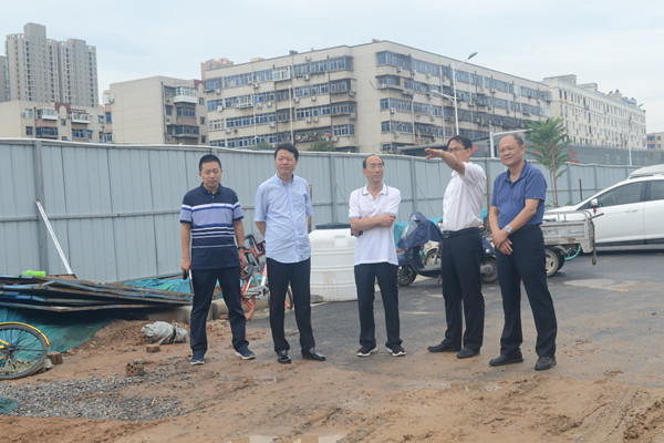 乐鱼中国官方网站-乐鱼leyu(中国)
党委书记秦广远调研西站路工程